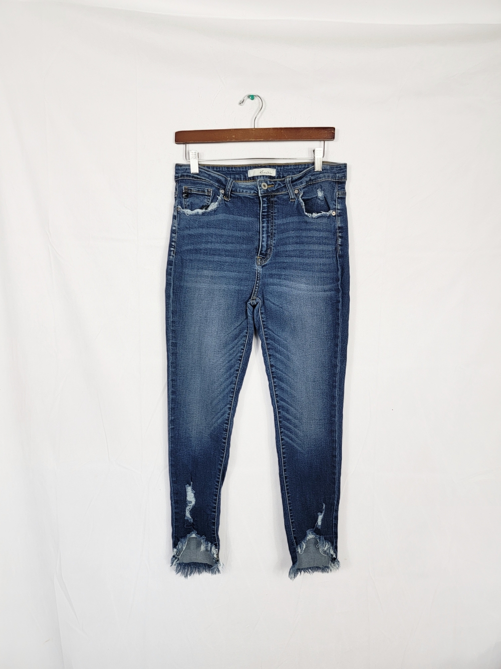 Women’s Size 13/30 Kancan Distressed Dark Blue Skinny Jeans